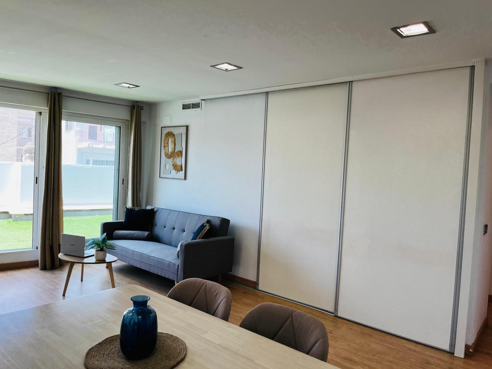 Appartamento Travel Habitat - Centro Valenza Esterno foto