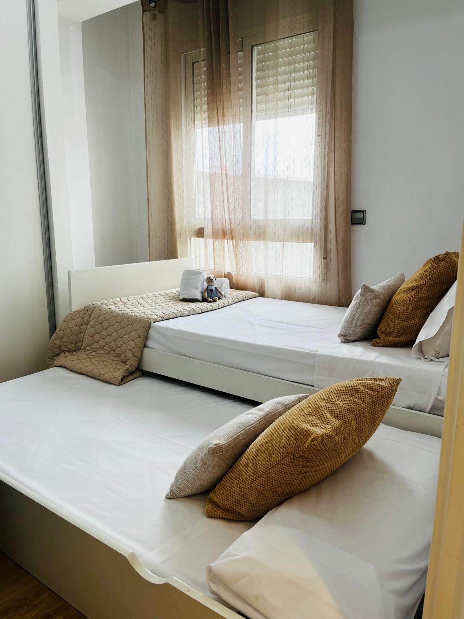 Appartamento Travel Habitat - Centro Valenza Esterno foto